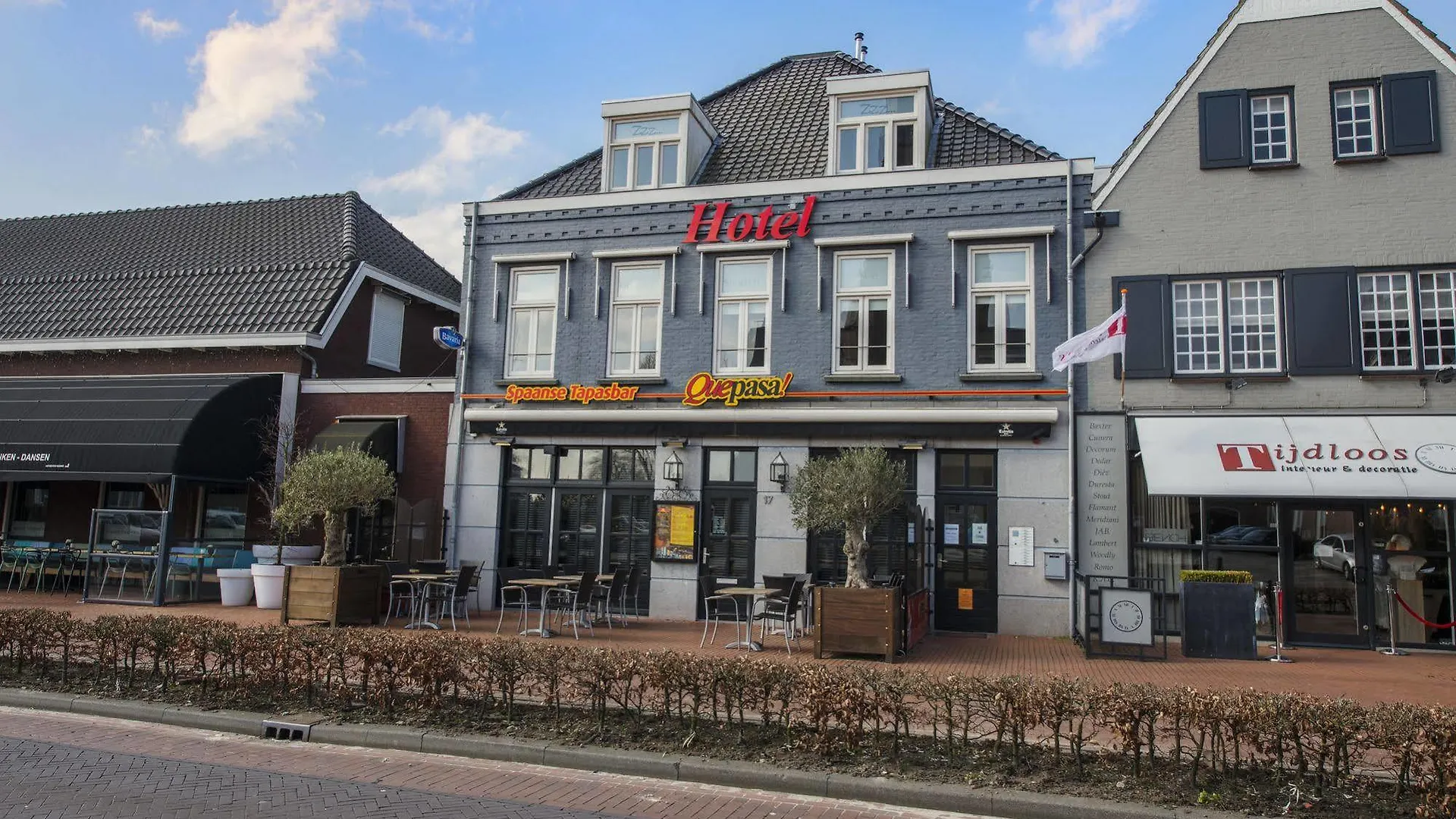 Lightotel Veldhoven Airport 2*,  Netherlands
